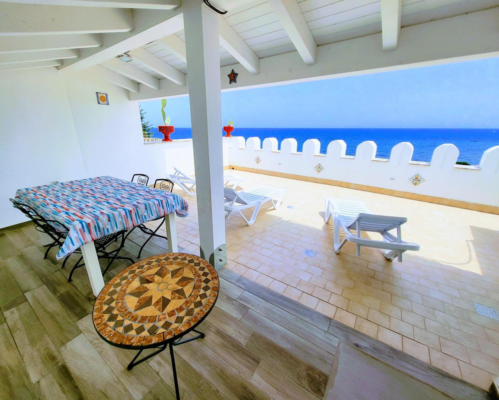 Appartement Seafront House Gabbiano Azzurro à Santa Flavia Extérieur photo